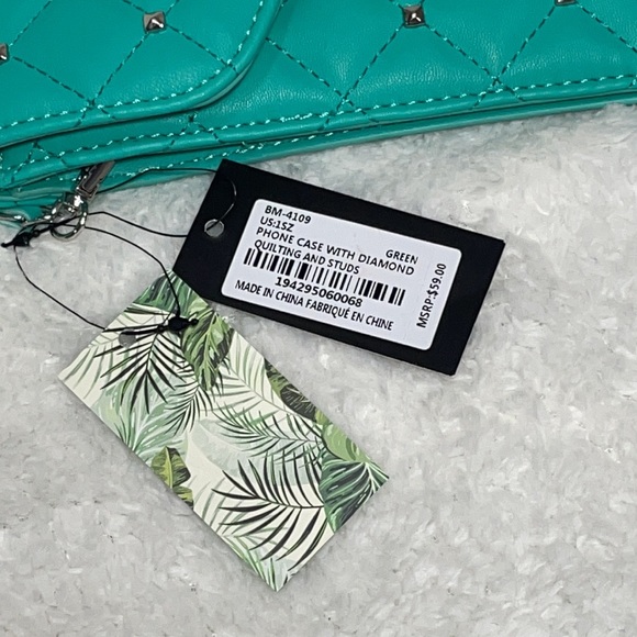 Badgley Mischka Phone Case and Purse - Picture 10 of 11